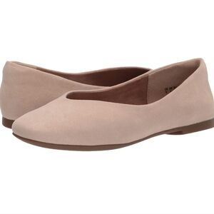 Square toe ballet flats